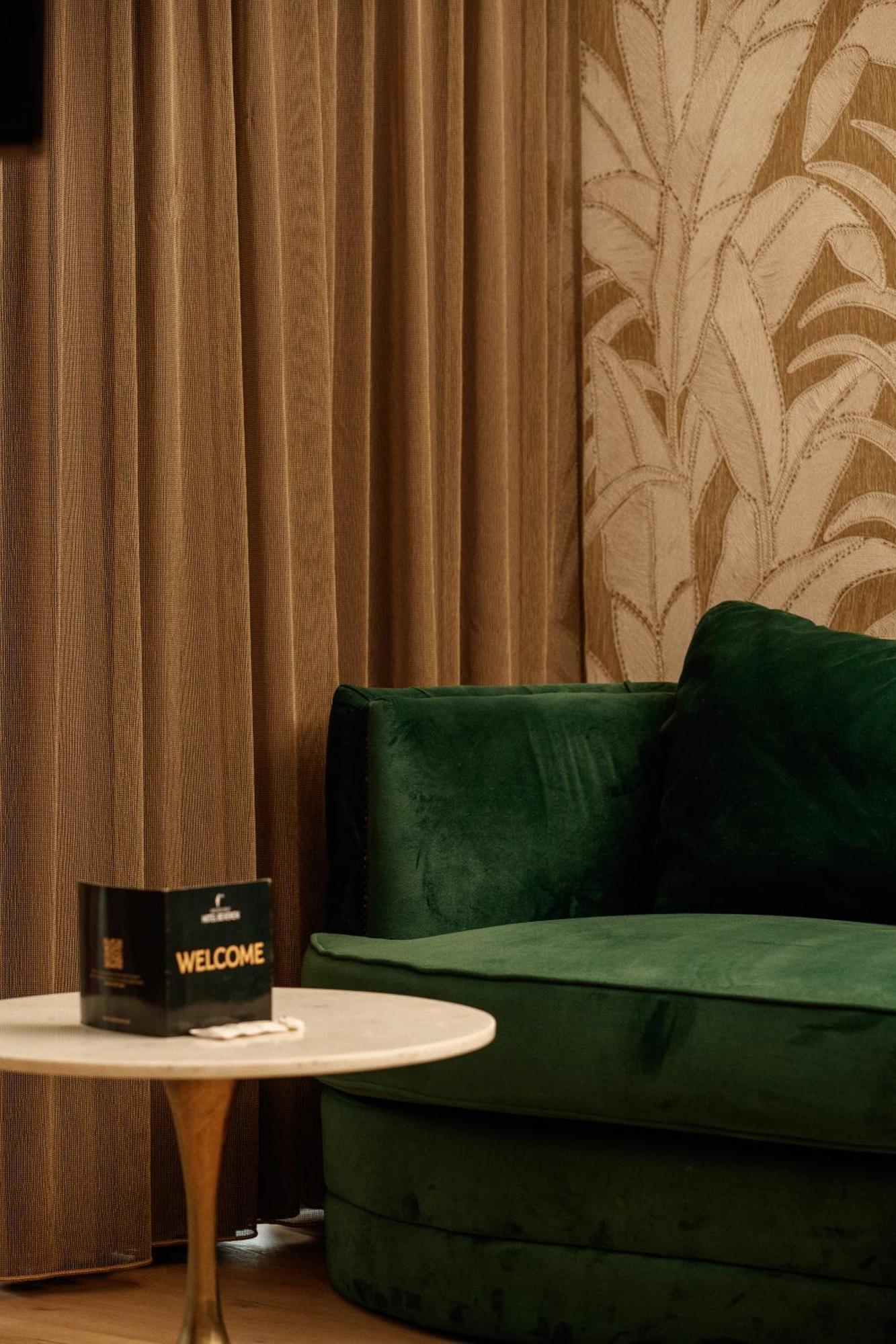 Van Der Valk Hotel Beveren Беверен Стая снимка
